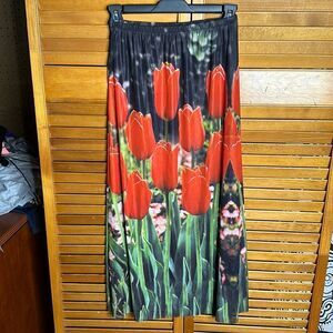 Women's Small Longline Tulip Print Flower Skirt NWOT